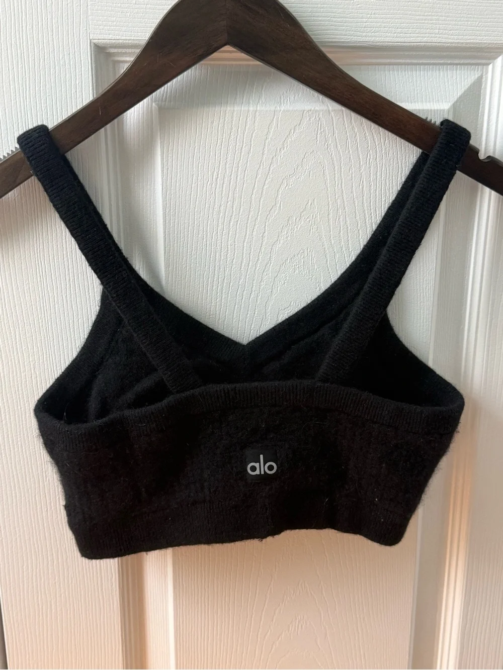 Alo Yoga Women's Cashmere Plush Waffle V-Neck Bra